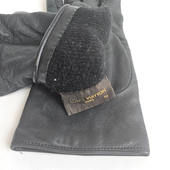Louis Vuitton womens black leather gloves - Picture 3 of 4